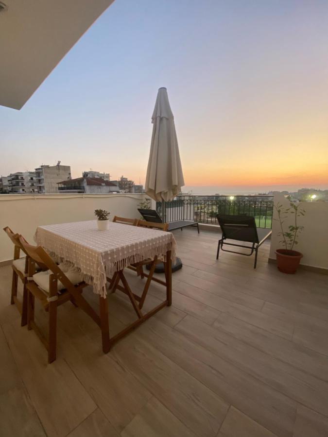 Sunset Rooftop Apartment Salonicco Esterno foto